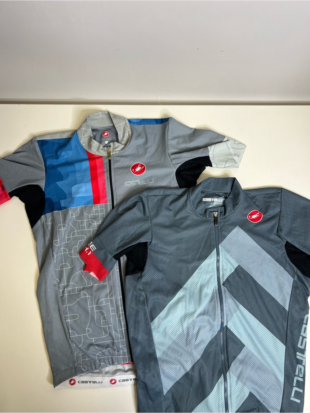 Pair of Castelli Mens Medium Short Sleeve Cycling Rodeo Jersey (2 Jerseys)